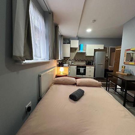 Central London - Ground Floor 2 Bedrooms Apartment Exterior foto
