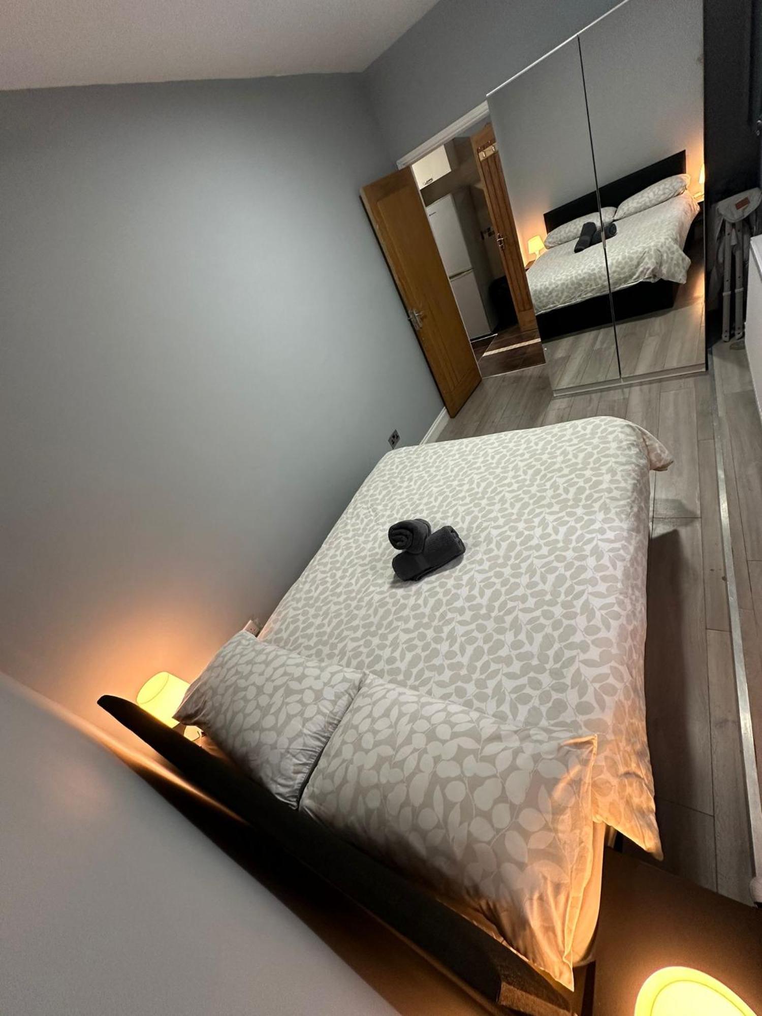 Central London - Ground Floor 2 Bedrooms Apartment Exterior foto
